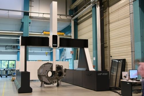 Machine tridimensionnelle à coussin d'air sur poutre de guidage - balayage sur 3 ou 5 axes - Série LHF pour pièces volumineuses_1
