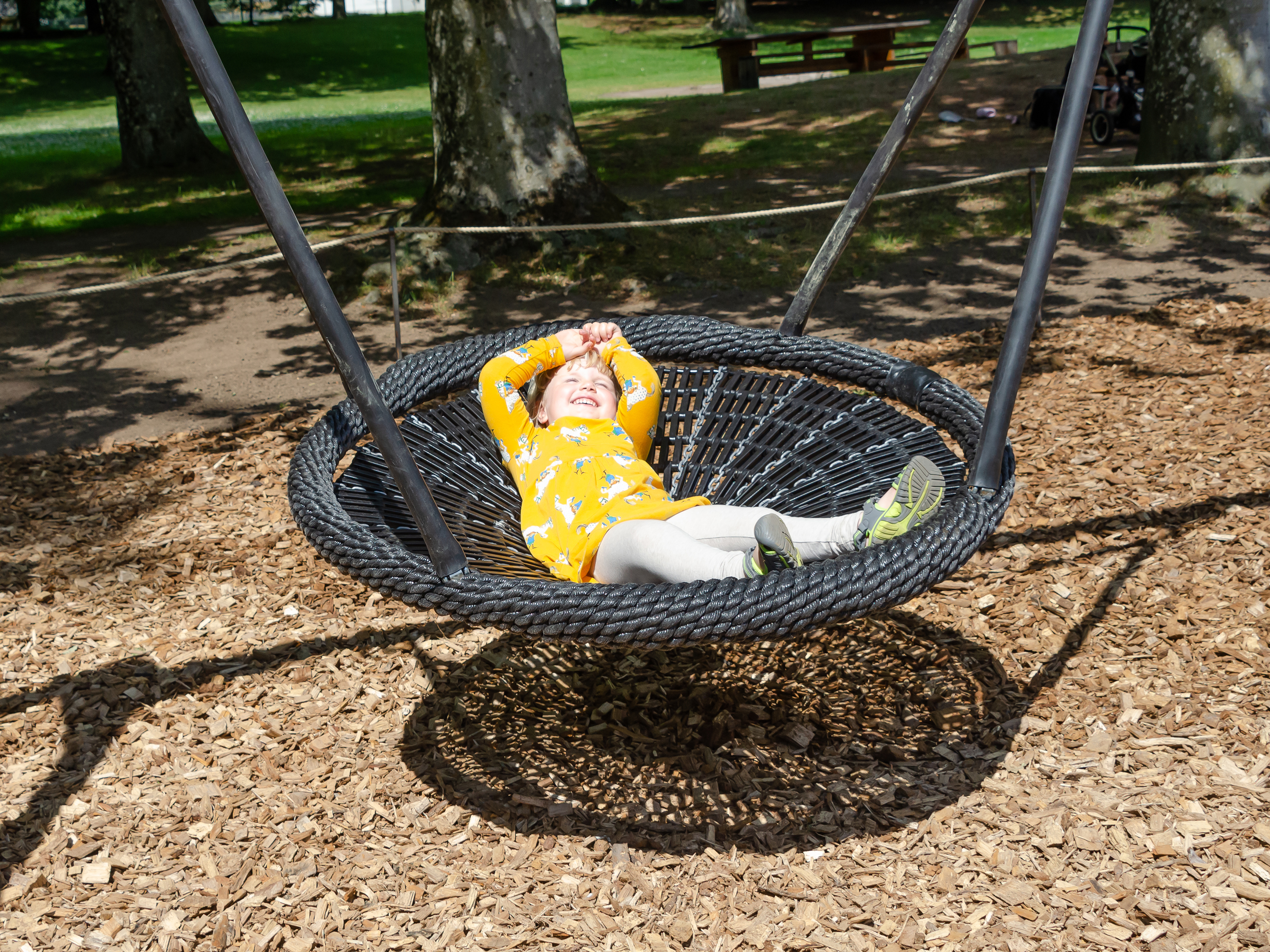 Balançoire Stratus pour aires de jeux - réf 8000751 - Hags - structure en acier - couleur gris - fondation à enterrer_1