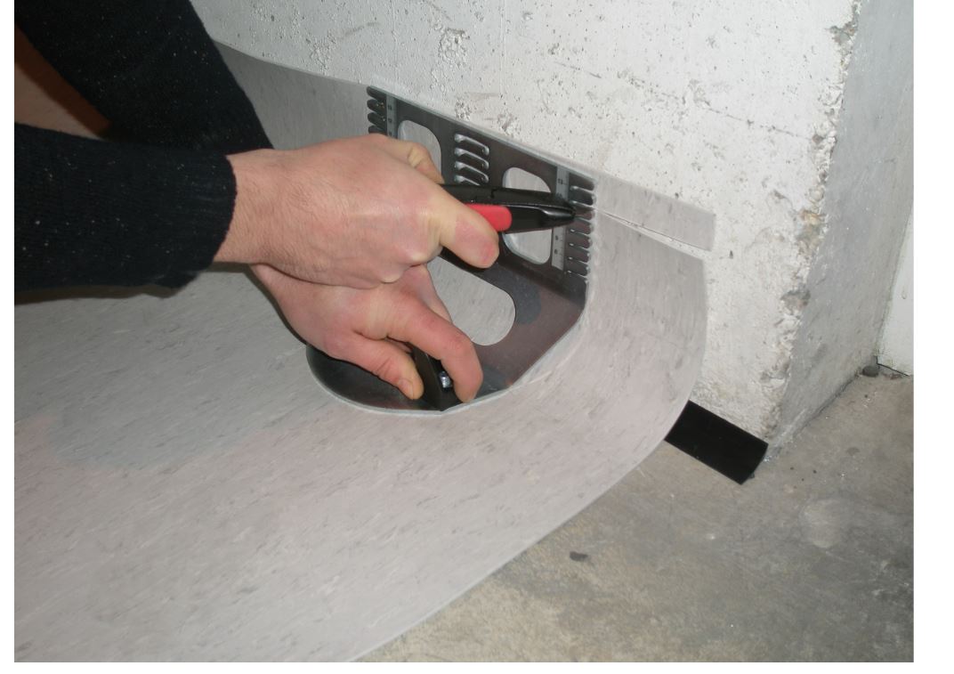 Araseur plinthes « Moloss » - outil pour tracer et couper le sol en remontée de plinthe - encoches 7 à 13 cm_1
