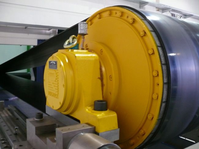 Tambours moteurs - Rulmeca Holding S.P.A - Ø 1000 mm - Puissance 160 à 250 kW - Idéal pour convoyeurs miniers et charges lourdes_0