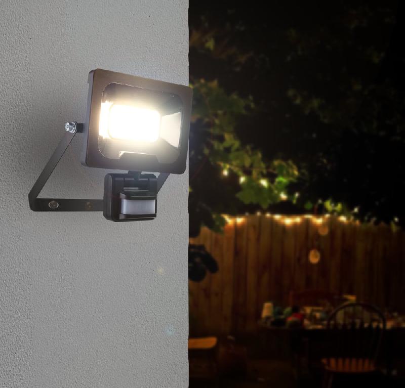 Projecteur mural Nino 20W 1600lm - détecteur de mouvement - couleur noire_1