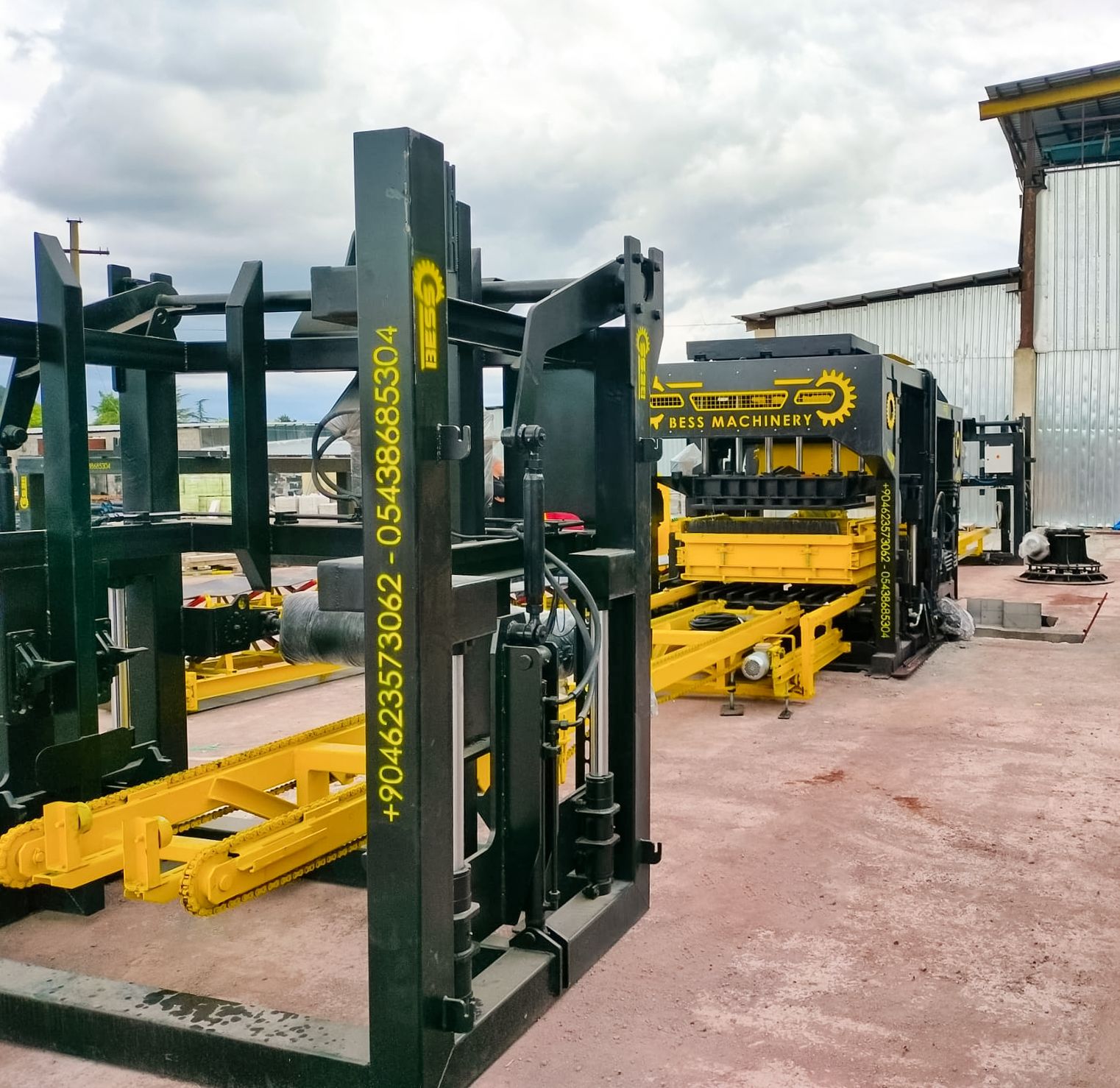 Machine à briquettes économiques et de haute qualité - PRS-1200 - Production semi-automatique jusqu’à 12 000 briquettes en 8 heures_1