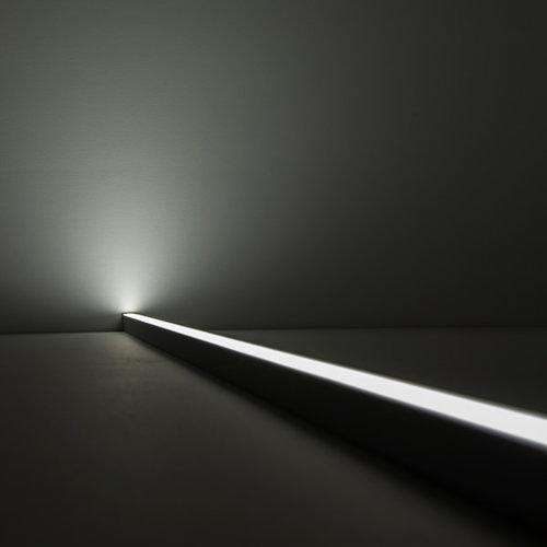 Sliver - Réglette à LED d'éclairage architectural - Sistemalux - Miniature - 175 lumens par pied - IRC 90 - Garantie 5 ans_1