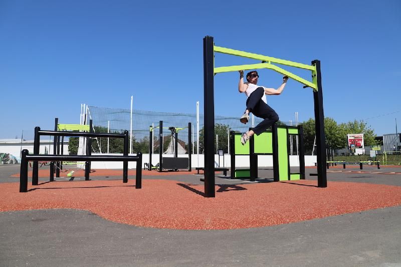 Cliff Hanger - Parcours sportif - Gamme Ninja_1