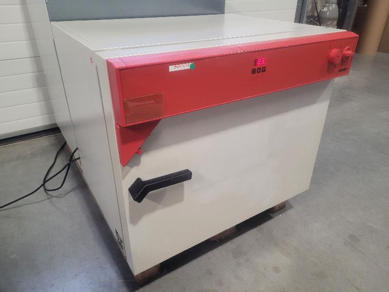 Incubateur / étuve BINDER BD-115 avec convection forcée 100°C_1