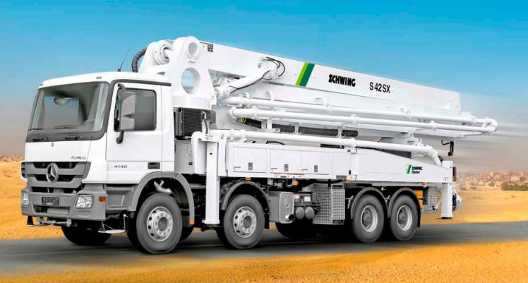 Pompe à béton automotrice SCHWING S 42 SX - robuste et performante avec flèche de distribution 42 R_1