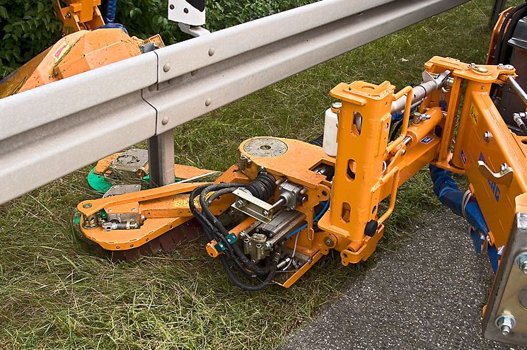 Machine Mulag MLM 200 avec système de palpeur pour adaptation au relief