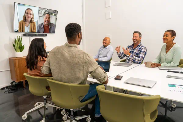 Kit barre de visioconférence tout-en-un Poly Studio X52 avec contrôleur TC10 sans cordon dalimentat_1