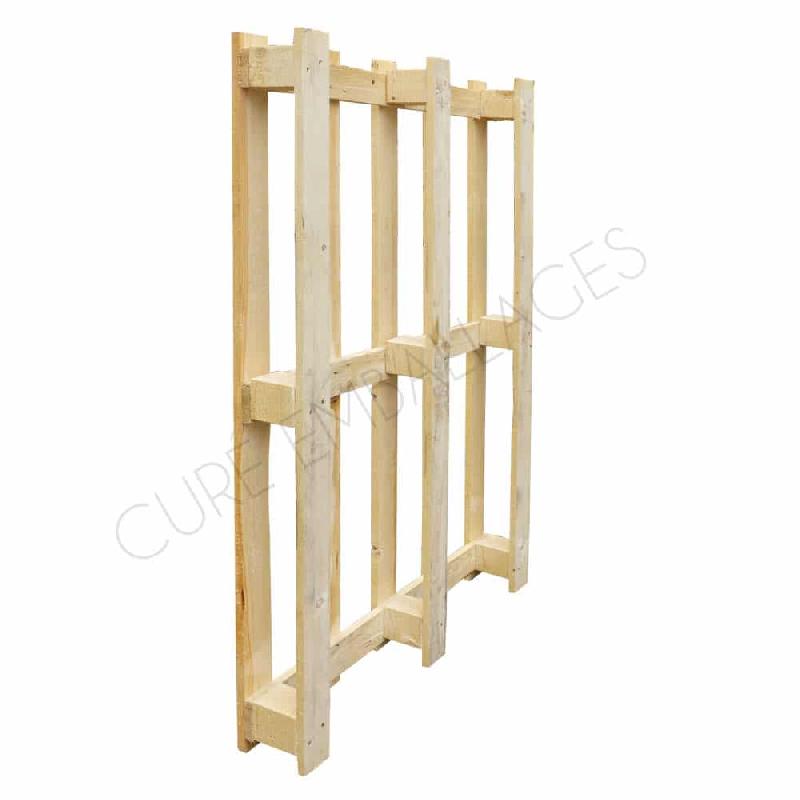 Palette standard légère   -  1200 X  800 LG 3 semelles - 5 planches - Disponible en recyclée ou neuve_1