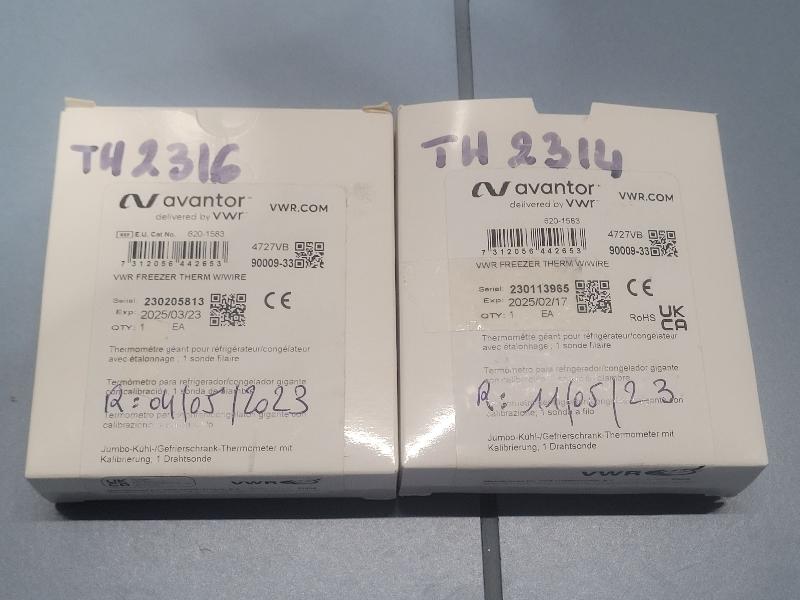 Lot de 2 thermomètres électroniques VWR Traceable Plus -50°C à 70°C_1