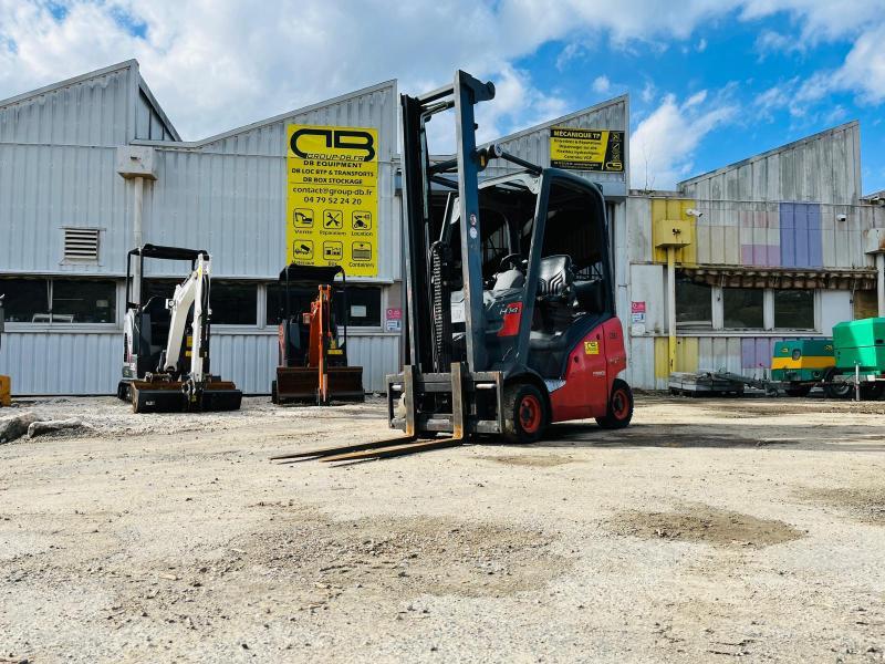 FENWICK Chariot élévateur H14_1