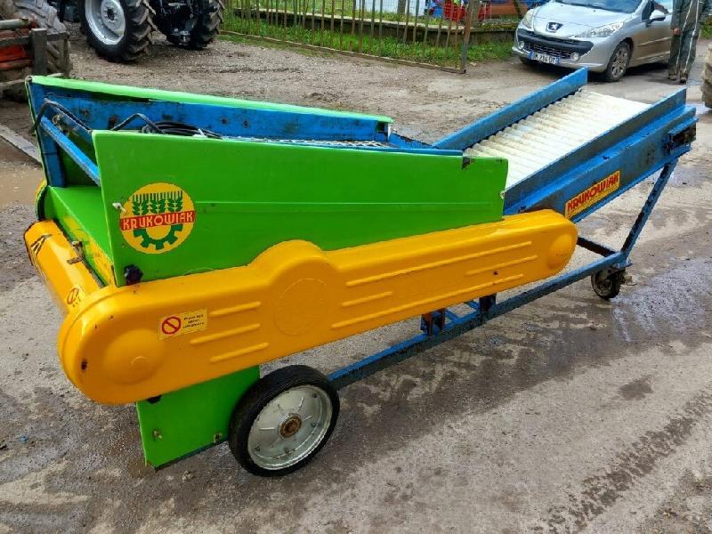 Trieur alimentaire d'occasion - Krukowiak Mini Gawron - Calibreur avec table à rouleaux et 3 grilles_1