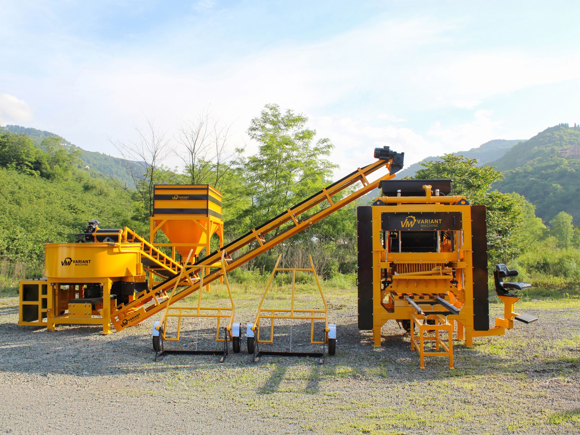 Machine A Parpaing | 3 000 Parpaing - 255 m² De Pavés | 30 000 EURO_1