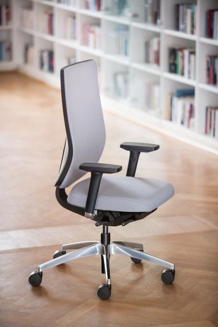 Fauteuil de travail ergonomique Se:Do - réglable et confortable pour espaces partagés_1