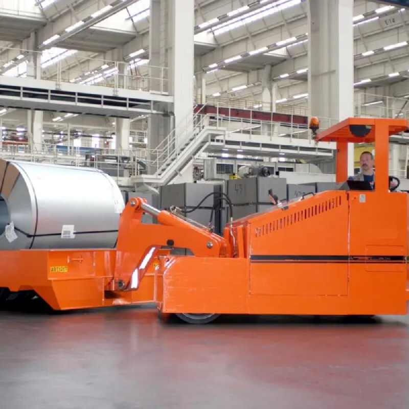 Tracteur électrique avec une capacité de charge : jusqu'à 50 tonnes en Isère et Rhône Alpes    -  disponible en achat neuf et en location de courte à longue durée_1