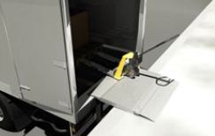 Plaque de chargement mobile - aluminium martelé - antidérapante et résistante aux intempéries pour chargement et déchargement des camions_1