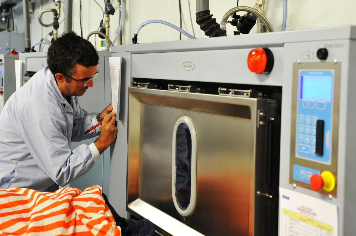 Laveuses essoreuses barrières - ASI Prod - Réduction d'eau, produits lessiviels et énergies avec Clarus Control_1