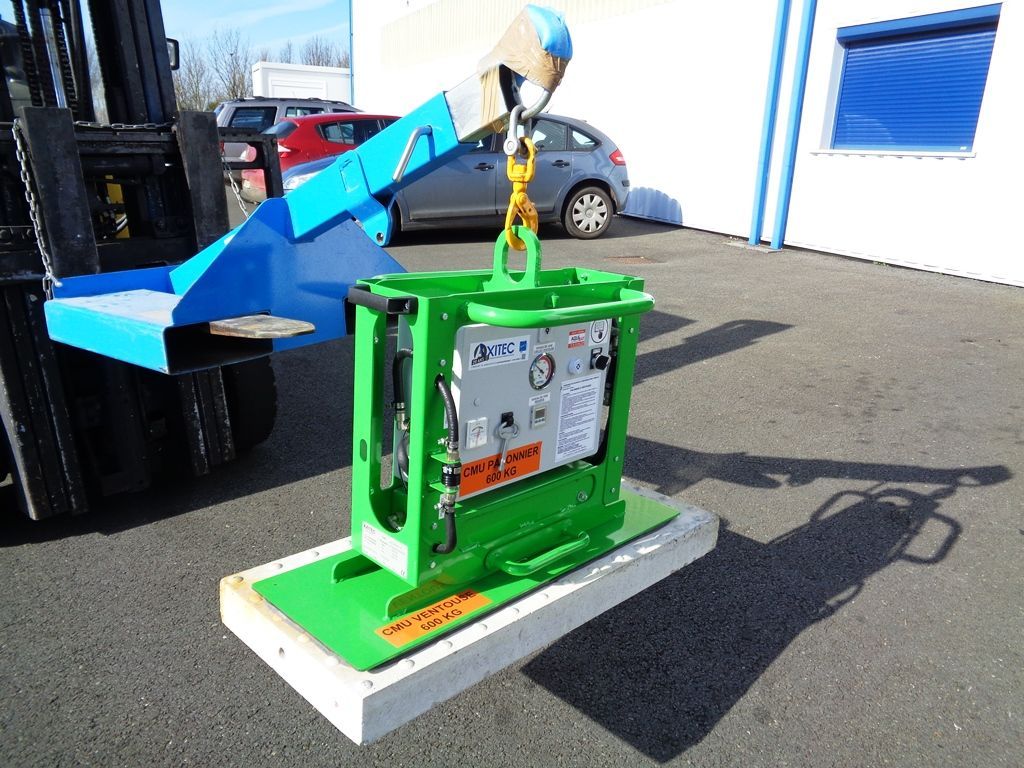 Palonnier de chantier pour dalles podotactiles préfabriquées en béton - Capacité jusqu'à 600 kg -EC3-60h1_1