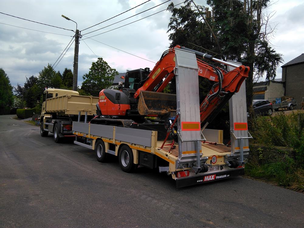 Modèle MAX300 avec 2 ou 3 essieux centraux