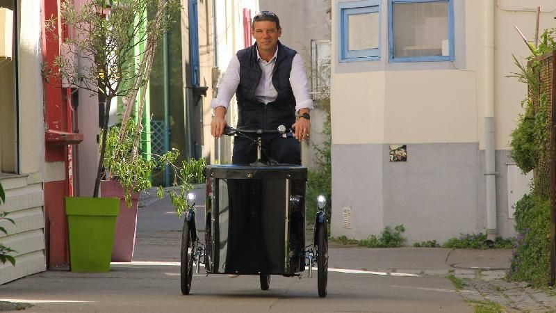 Triporteur Nihola Cargo XL Pro (musculaire) - Malle avant réhaussée de 15 cm - 230 L_1