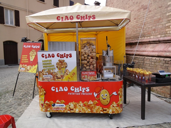 Ciao Chips sur chariot à usage intérieur et extérieur - CA1_1