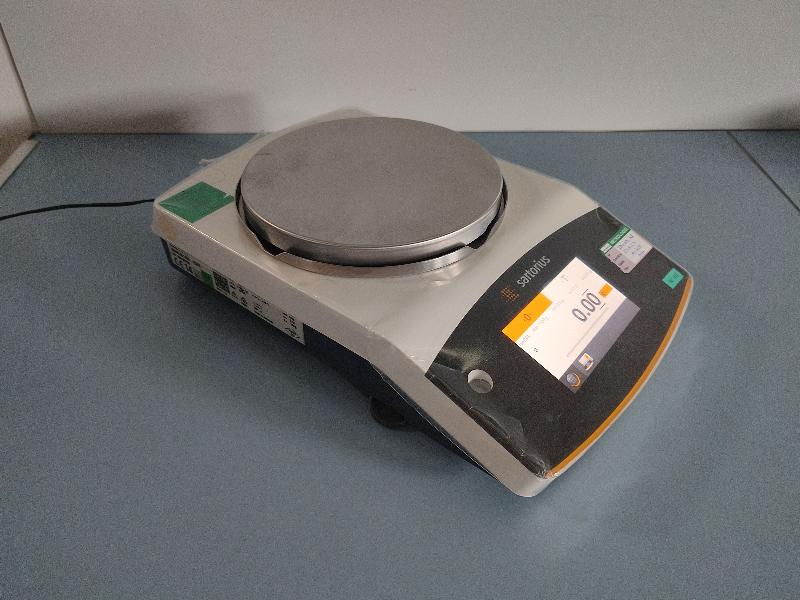 Balance de précision SARTORIUS QUINTIX 1102 1CFR  1100g / 0,01g_1