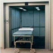 Ascenseur adapté aux lits de malades avec cabine hors standard