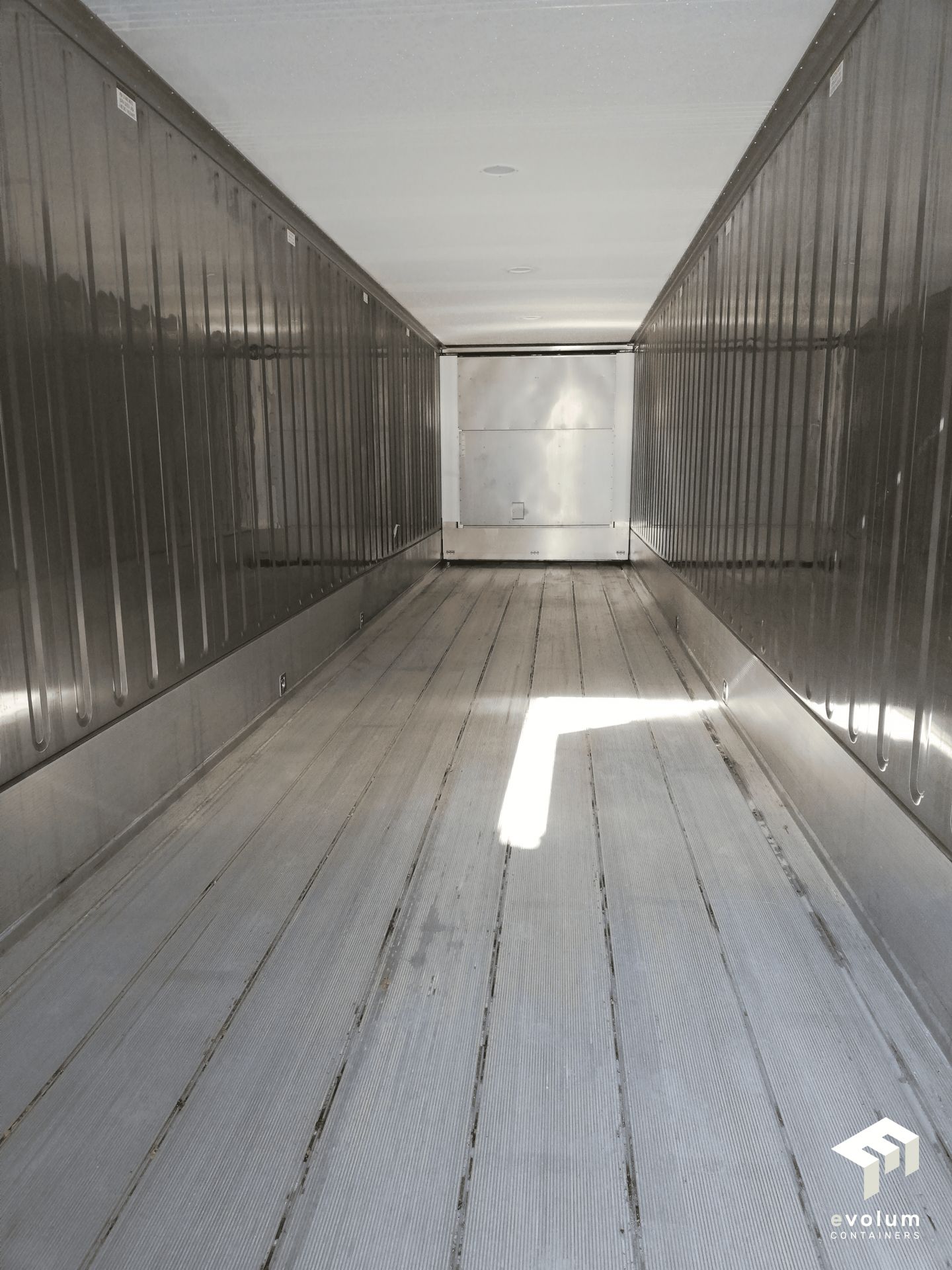 Container frigorifique 40 pieds idéal pour vos besoins de stockage alimentaire ou non alimentaire sous température dirigée (froid positif ou négatif) - REEFER_1