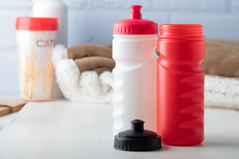 Bidon pour le sport en PE - 500 ml - Couleur rouge_1