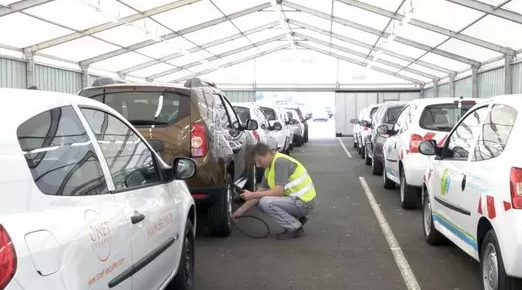 Chapiteau industriel temporaire à louer, construit sur votre site dans un délai record_1
