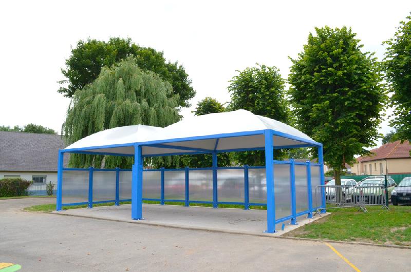 Préau d'école - Abri Orion avec adjonction de cloisons et accouplement aux bâtiments_1