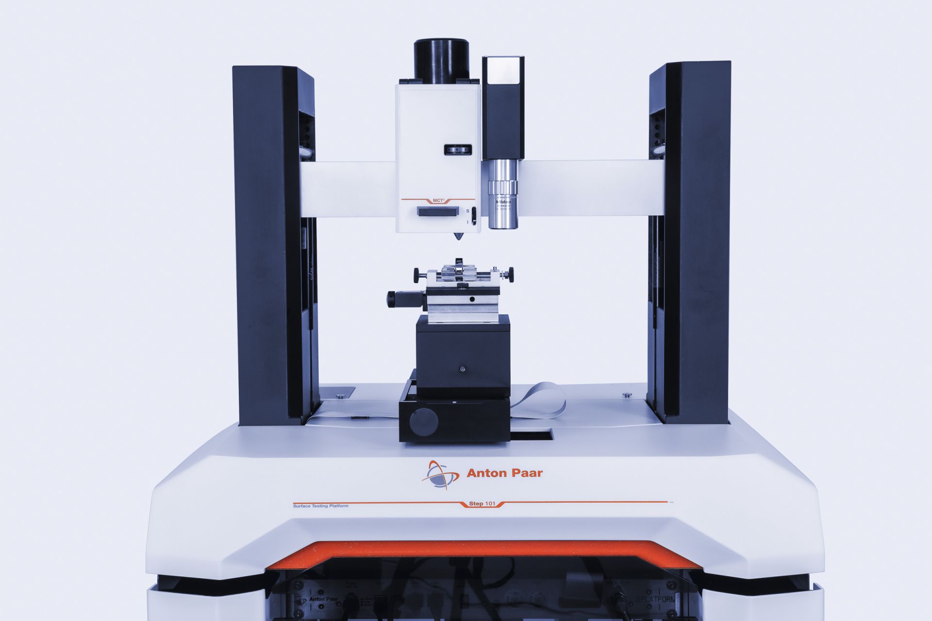 Plateformes d'essais mécaniques de surface : Série Step_0