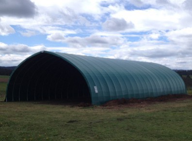 Tunnel de stockage Basilique - ouvert - structure en acier galvanisé - couverture en PVC armée 650 g/m² - dimensions 8 x 9 x 3.96 m - ancrage au sol avec platine_1