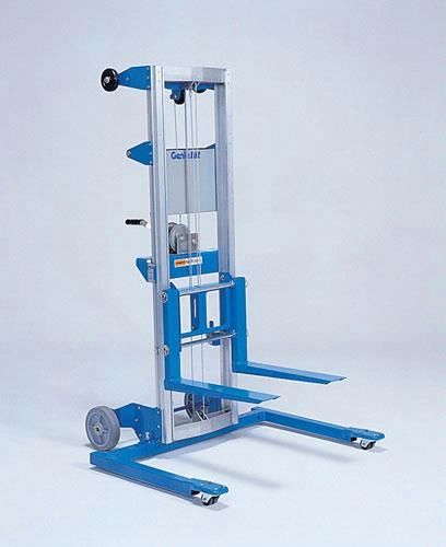 Élévateur de charge Genie Lift, 4.2 m de haut, capacité 227kg, ultra polyvalent_1