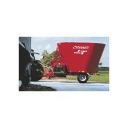 Solomix 1 VLH-B - Mélangeuse agricole compacte Trioliet - capacité 8 à 14 m³ avec tapis latéral et vis verticale_1