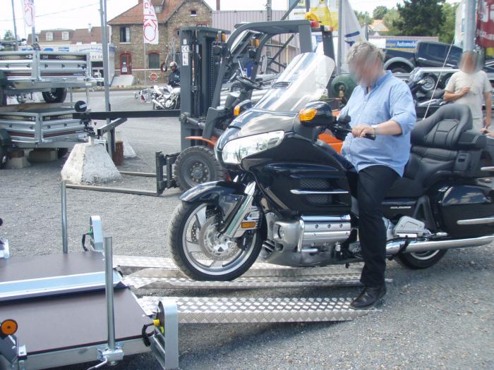 Rampe de chargement en alu 190 cm - antidérapante et renforcée pour motos - Patrick Remorques_1