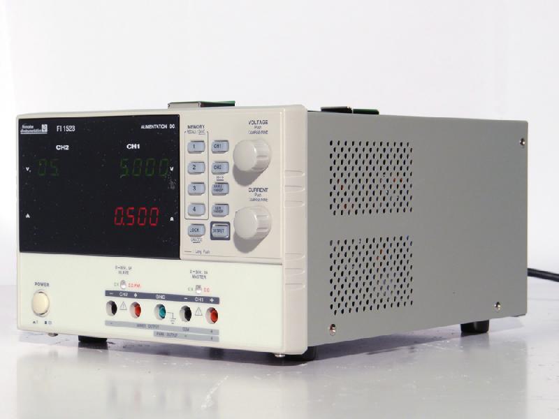 FI1523 - Alimentation numérique 2 voies programmables, 30 V / 3 A, 180 W, écran LCD et interface USB_1