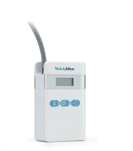 Moniteur ambulatoire de la tension artérielle abpm 7100 pour une surveillance 24 heures sur 24 grâce à un moniteur léger, compact et silencieux - welch allyn_1