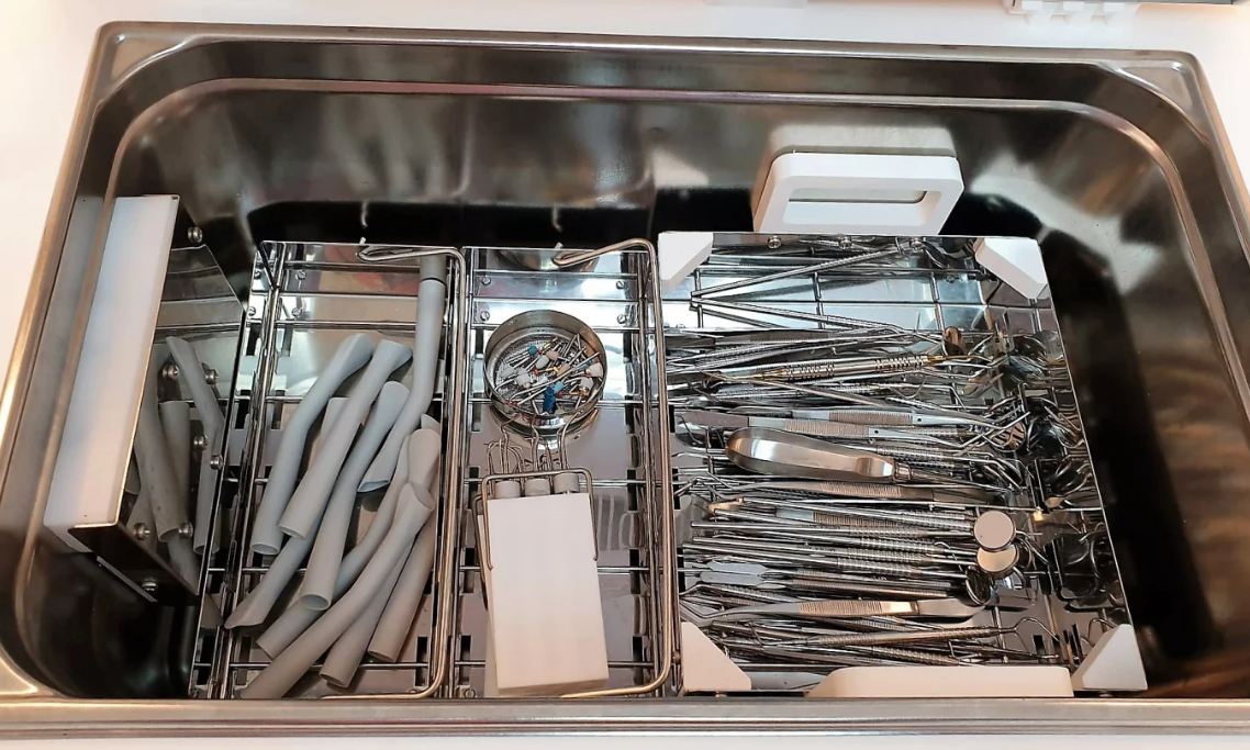 Laveur-Désinfecteur automatique à ultrasons SNC Digital 30-EDK7 - Modèle encastrable vrac/cassettes - Gamasonic_1