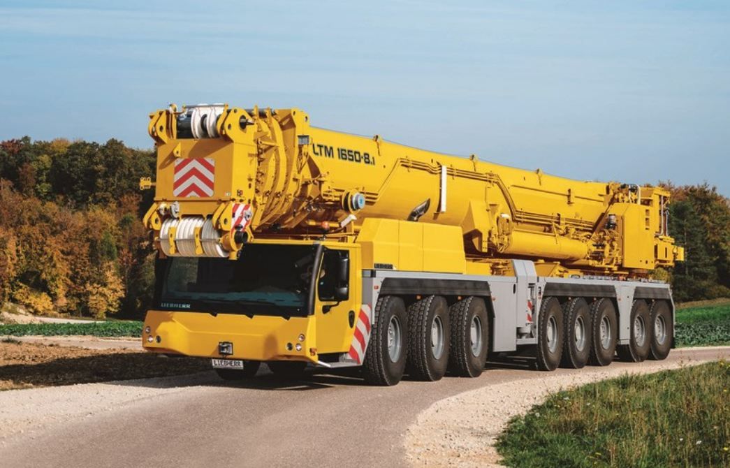 Modèle LTM 1650-8.1 Liebherr pour travaux de levage lourds