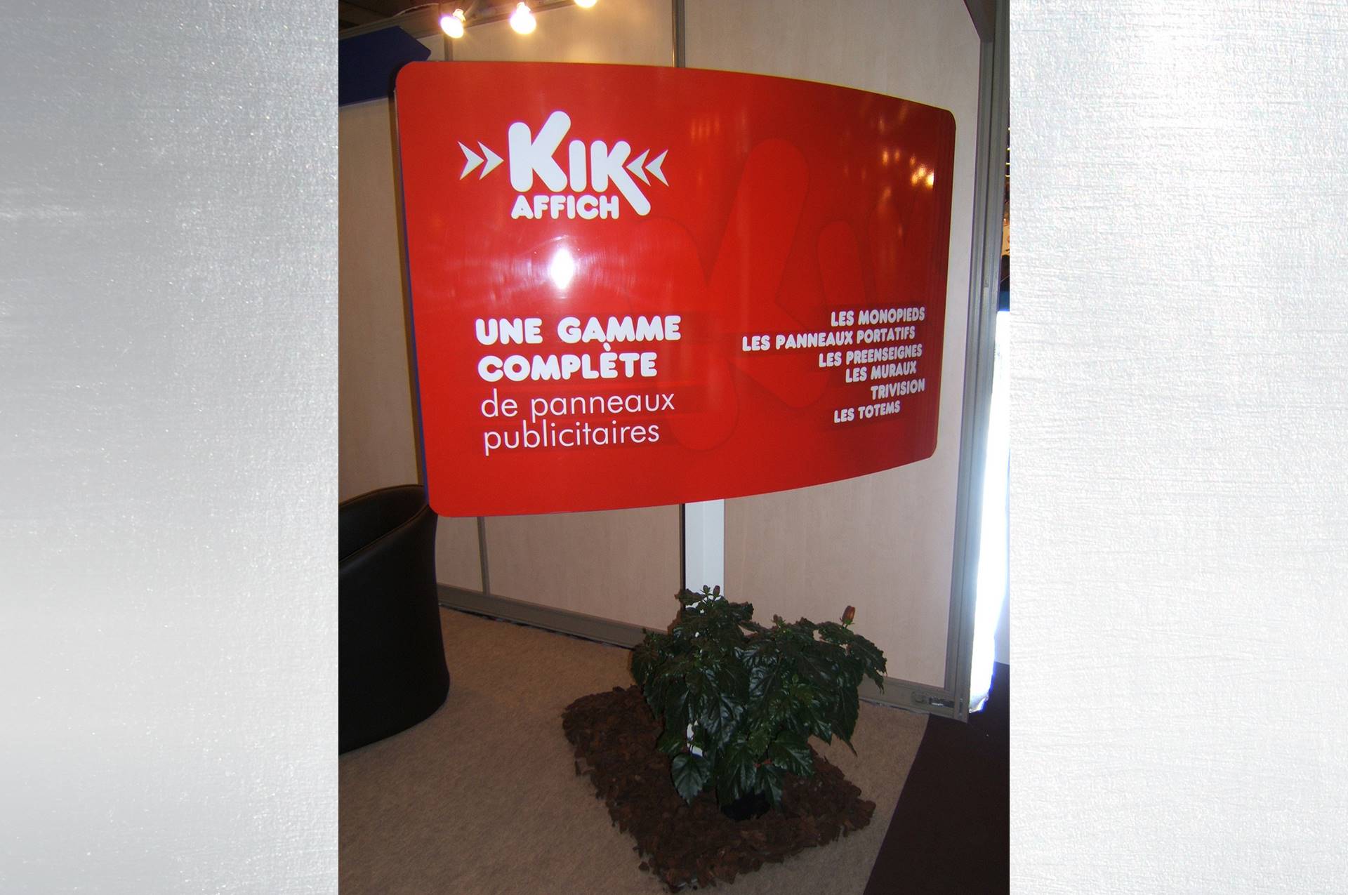 Préenseigne publicitaire - KIKAFFICH - Supports d'affichage et mobiliers urbains sur-mesure_1