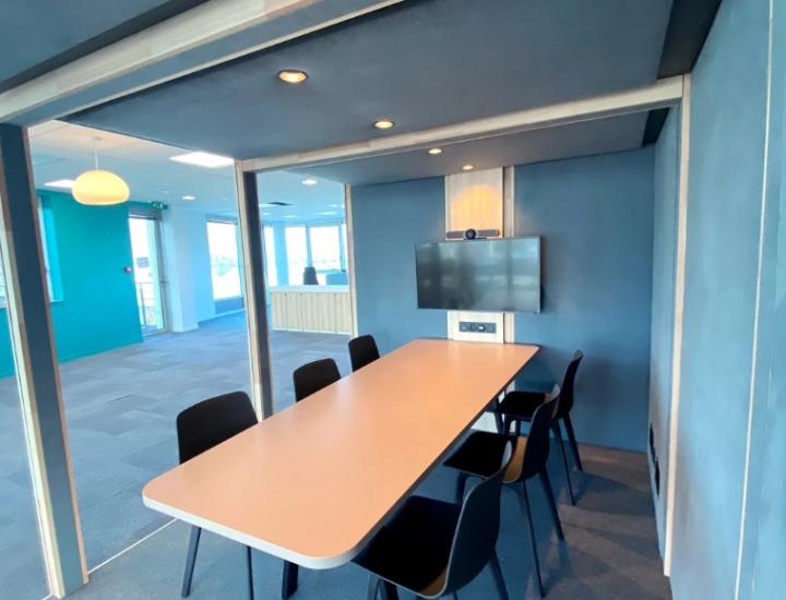 Cabine acoustique - Ref : BLABLA_xl_1