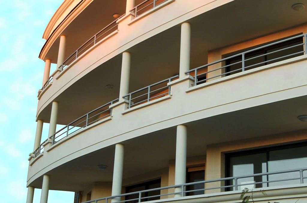 Ariane - Garde-corps en aluminium avec lisses axées - Modèle Horizal à profils ronds_1