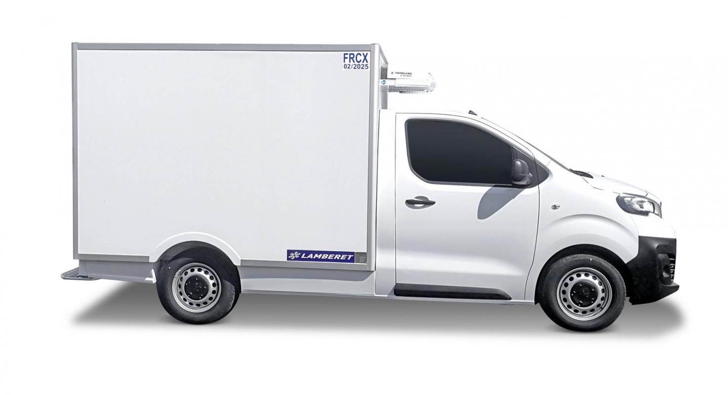 Véhicule frigorifique à cellule intégrée 6.7 à 7.4m³  - Compatible attelage remorque sur cellule courte - Peugeot Expert Plancher-Cabine_1