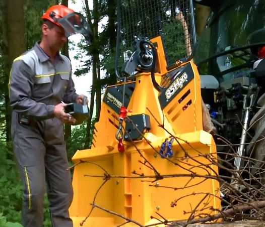 Treuil 85hpro avec console filaire et télécommande