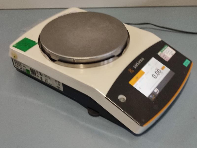 Balance de précision SARTORIUS QUINTIX 1102 1CFR  1100g / 0,01g_1