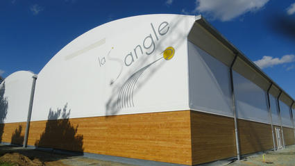 Couverture de terrain de tennis_1