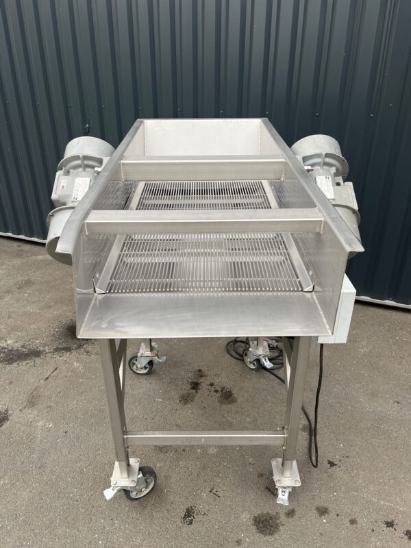 Table vibrante egouttoir schneider d'occasion_1