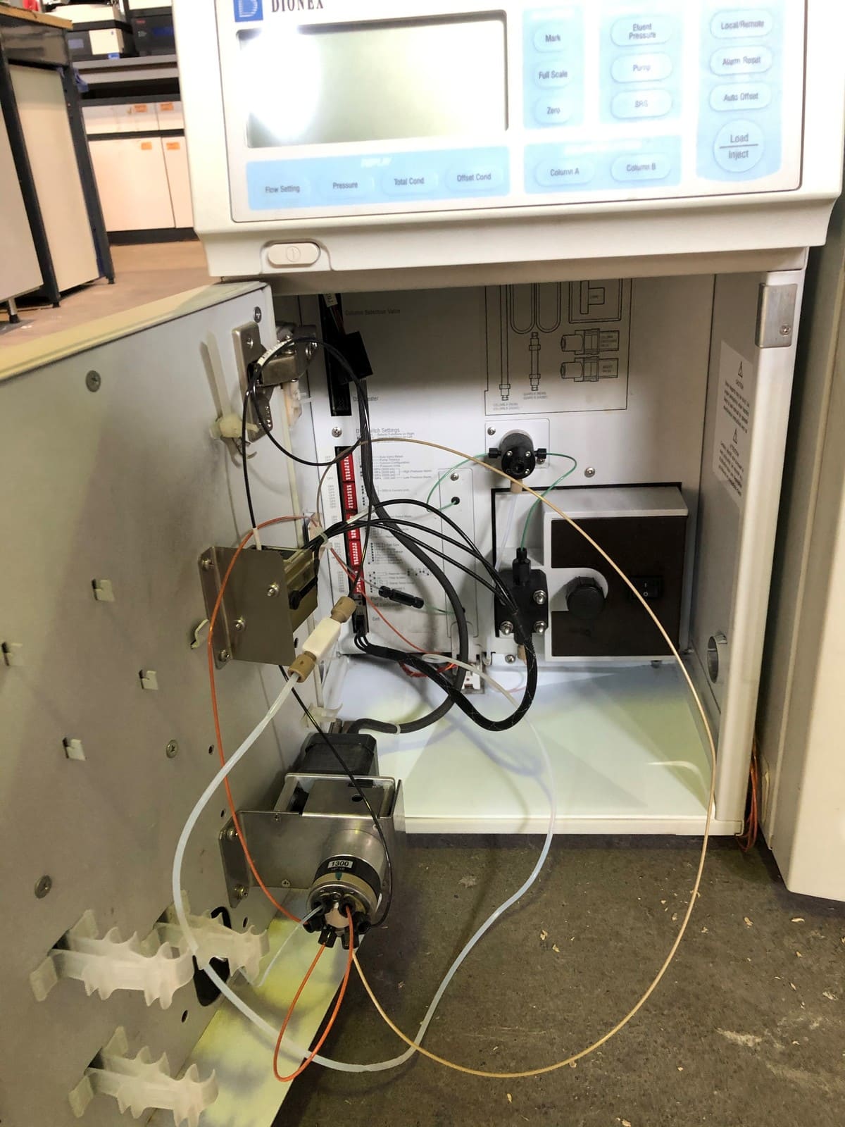 Chromatographie ionique reconditionnée - pompe isocratique DX120 - Référence P20040530_1
