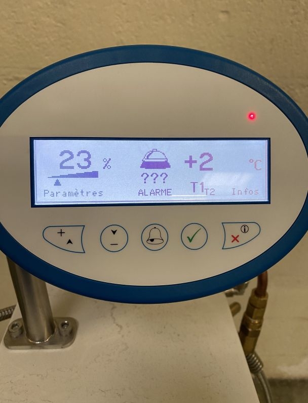 Cryoconservateur d'occasion de laboratoire de recherche - arpege140 air liquide_1